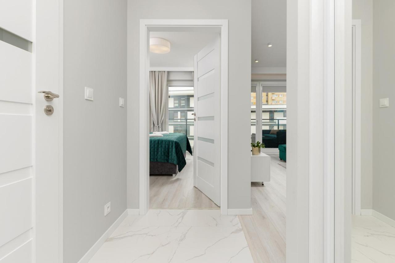 Turquoise Near The Royal Lazienki By Renters Warszawa