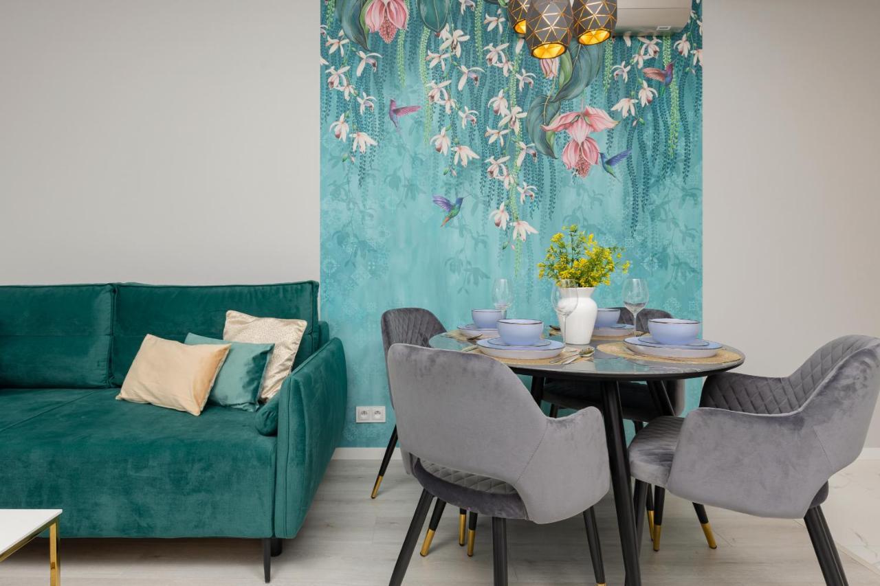 Turquoise Near The Royal Lazienki By Renters * Warszawa